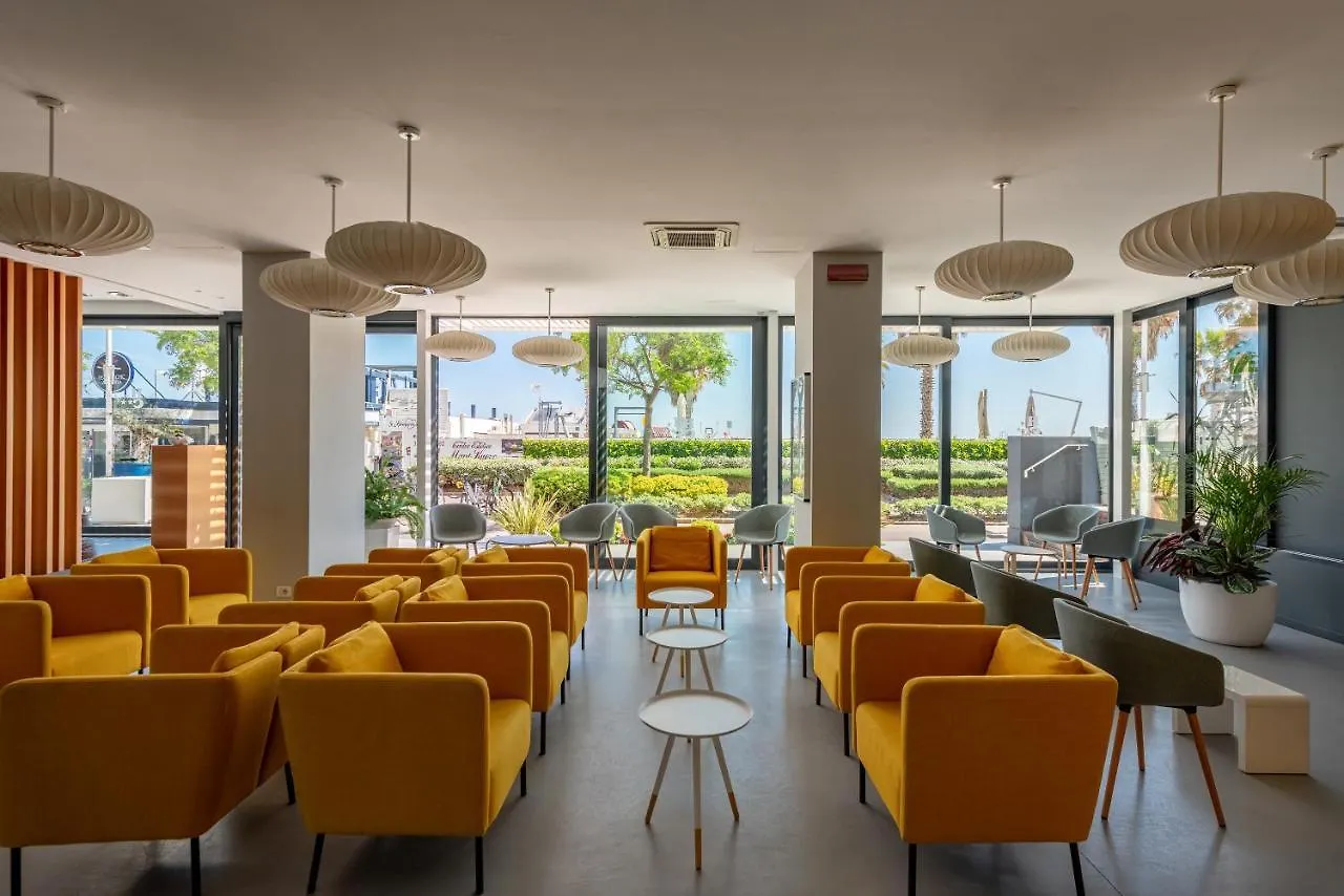 ***  Hotel Commodore Riccione Italia
