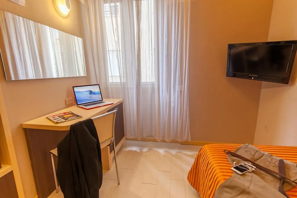 Hotel Commodore Riccione Italia
