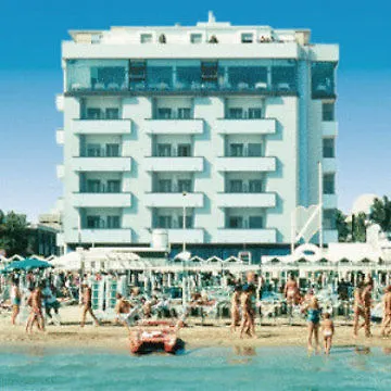Hotel Commodore Riccione 3*,  Italia