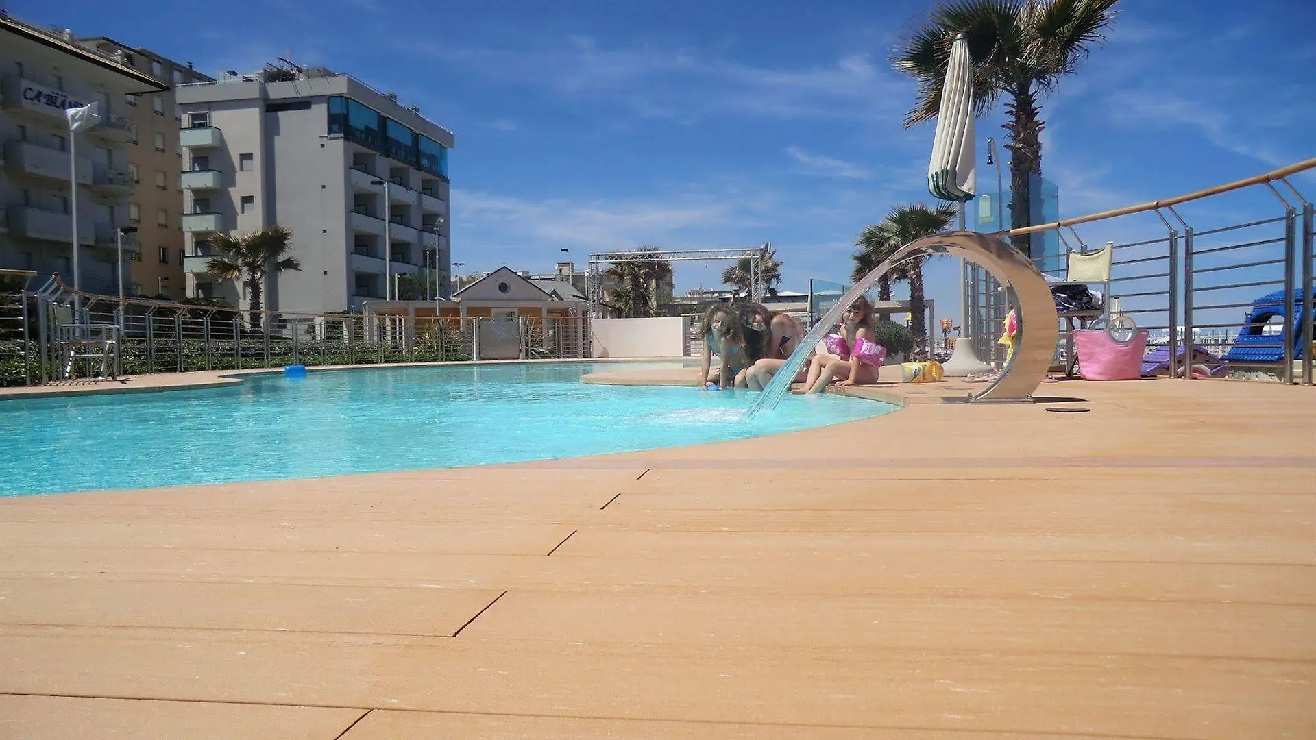 Hotel Commodore Ριτσιόνε